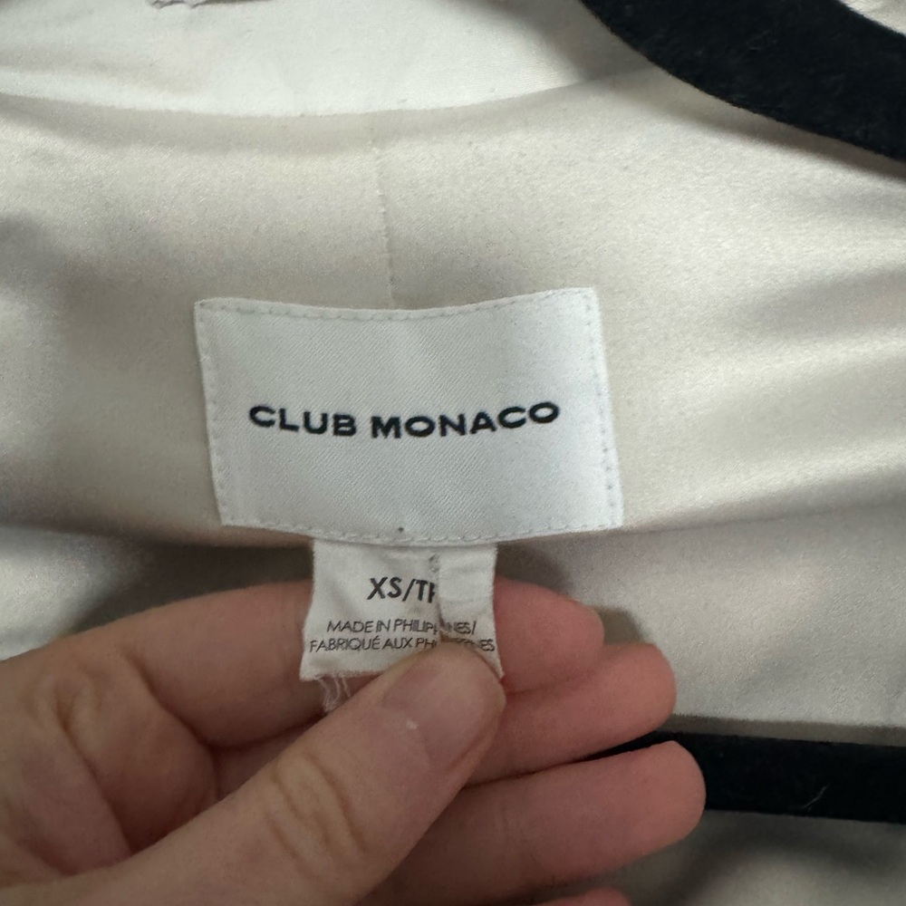 Club Monaco Off White Trench Coat - Picture 6 of 8